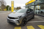 First vehicle image