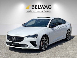 Vehicle image OPEL INSIGNIA
